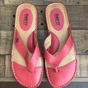 Women’s Slip On Sandals